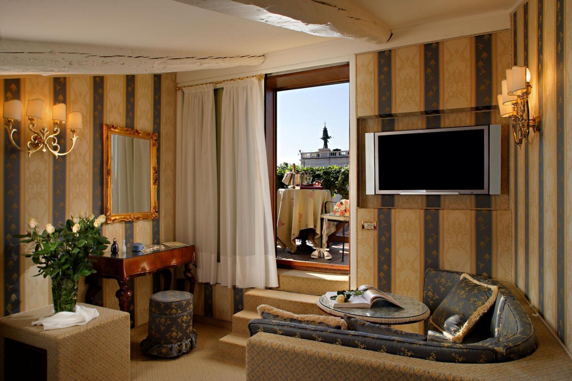 Suite Terrace San Marco View